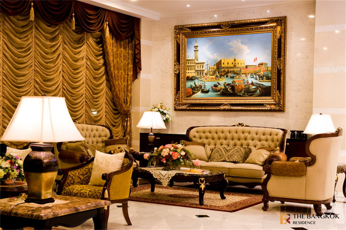 picture Ultimate Luxury Condo in Business District Piyathip Place - 7/10