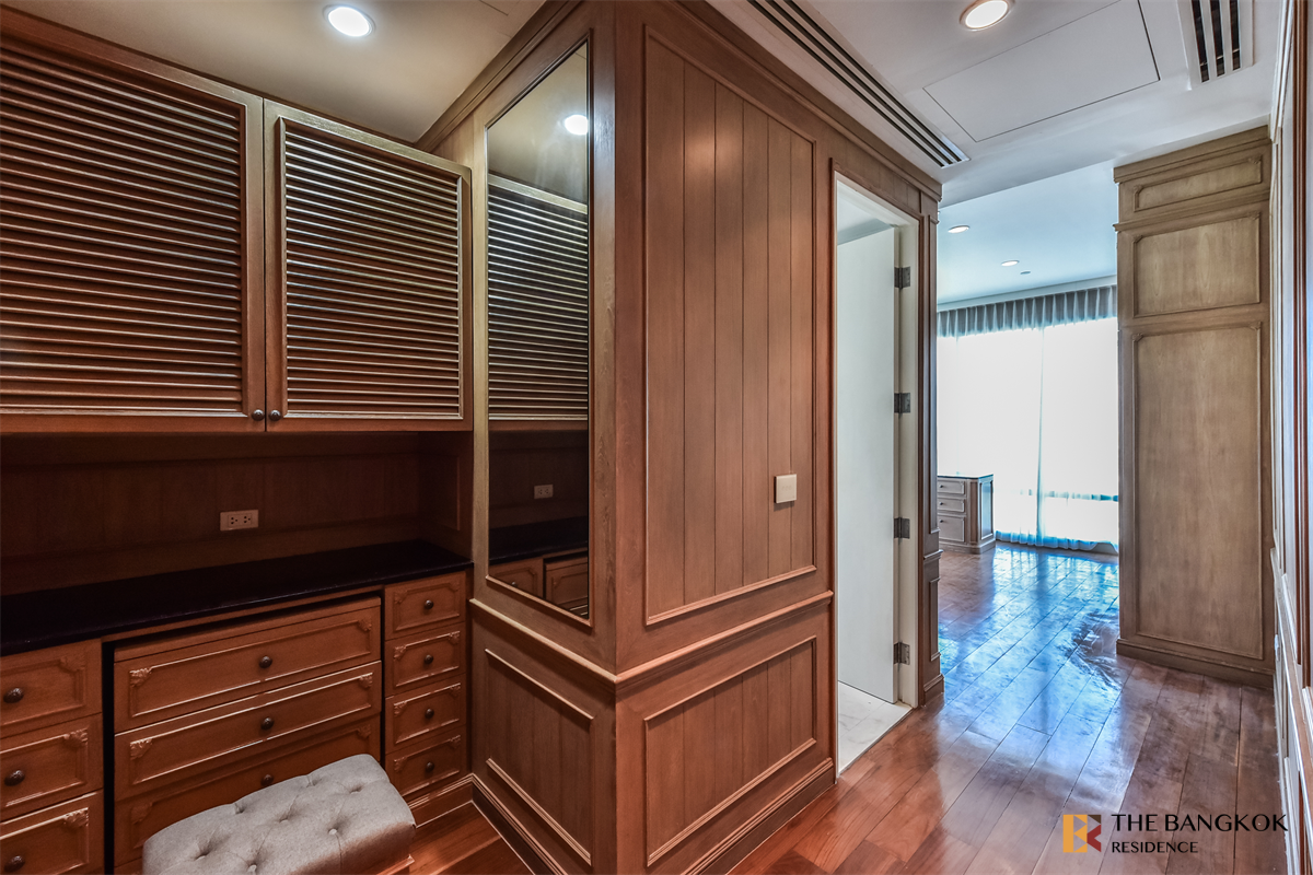 picture 185 Rajadamri near BTS Ratchadamri Luxurious Design, Elevated Atmosphere - 9/10