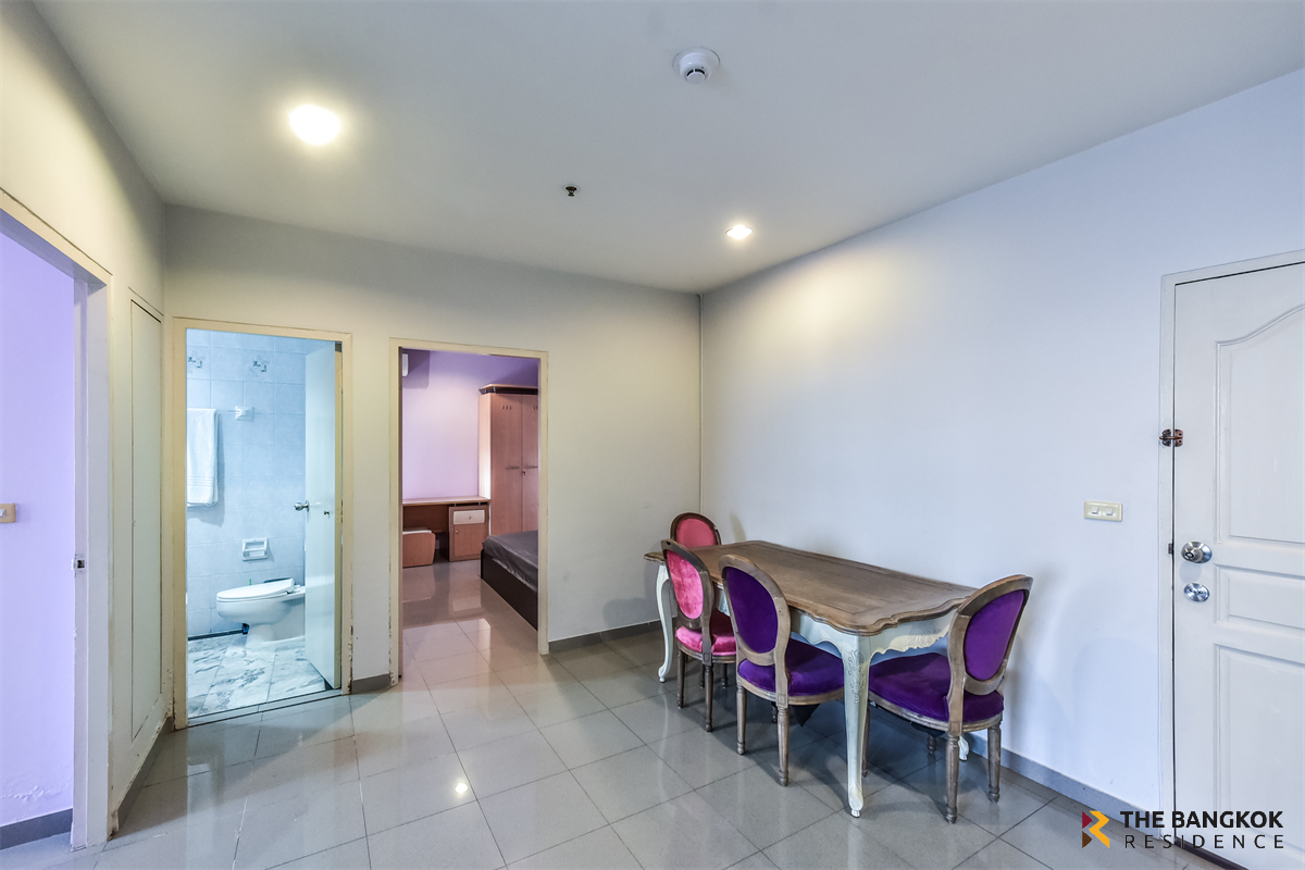 picture Pathumwan Resort Luxury Condo at Special Price near Airport Rail Link Phaya Thai Station - 6/10