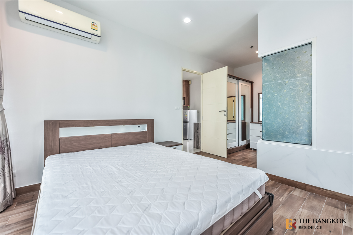 picture Ideo Verve Ratchaprarop near Airport Rail Link Ratchaprarop Station Luxury Unit, Ready for You Without the Wait - 1/10