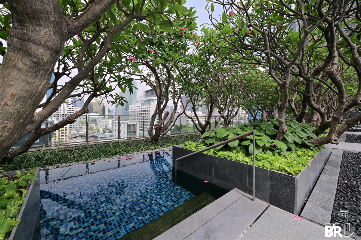 picture Ultimate Luxury Condo in Business District The Met - 6/9