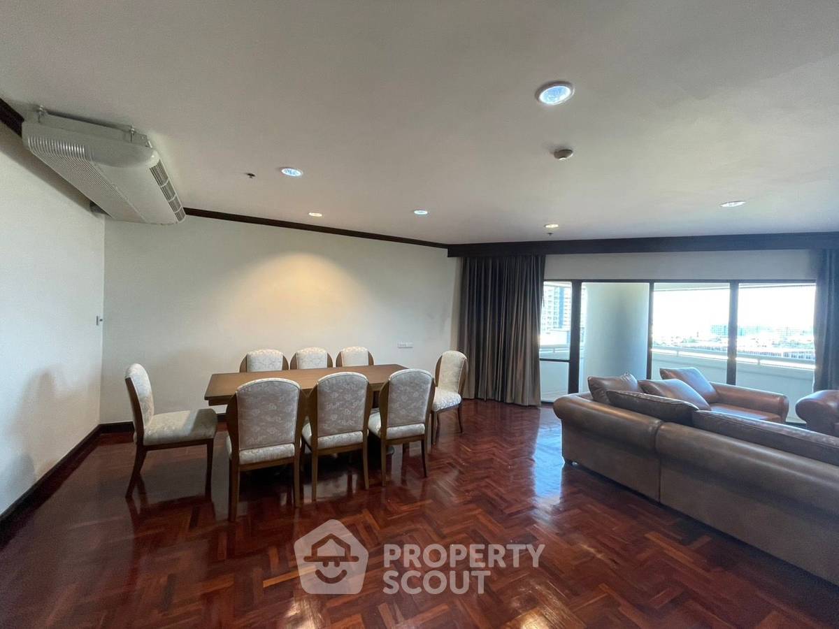 รูป คอนโด 2-ห้องนอน ที่ เซนทรัล ซิตี้ อีส ทาวเวอร์ ใน บางนาเหนือ (ID 2209376) - รูปที่ 2/8