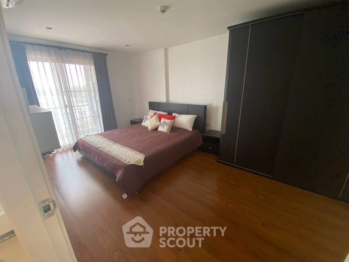 picture 2-BR Condo at Golden Coast Si Racha in Bang Phra (ID 2069200) - 8/12