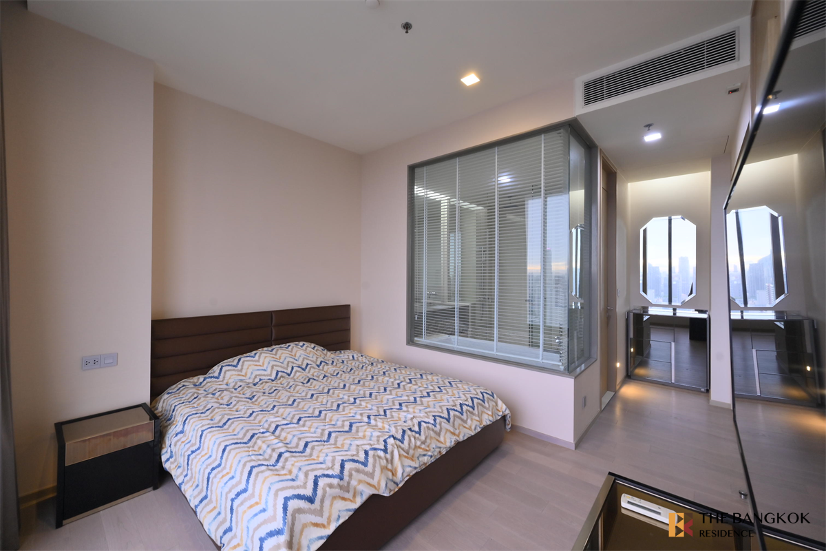 picture The Esse Asoke Luxury Unit, Ready for You Without the Wait - 1/10
