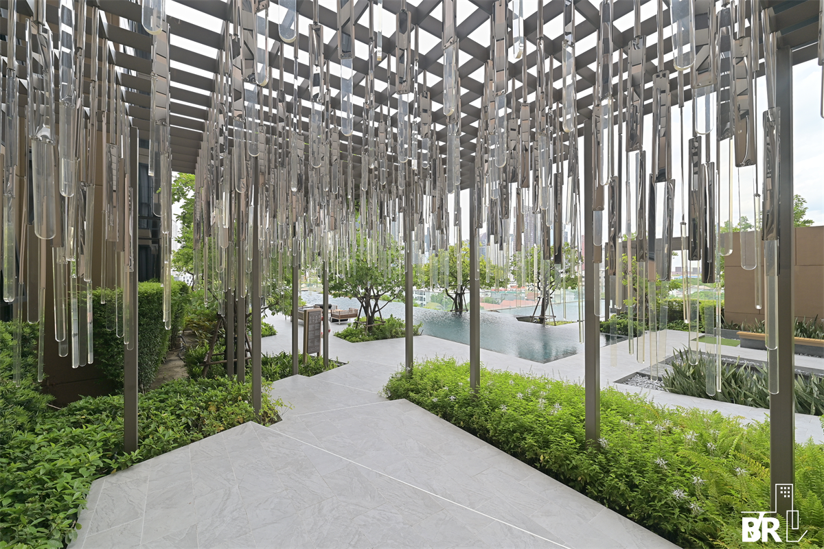 picture Luxury Condo at Special Price Oka Haus Sukhumvit 36 - 4/9