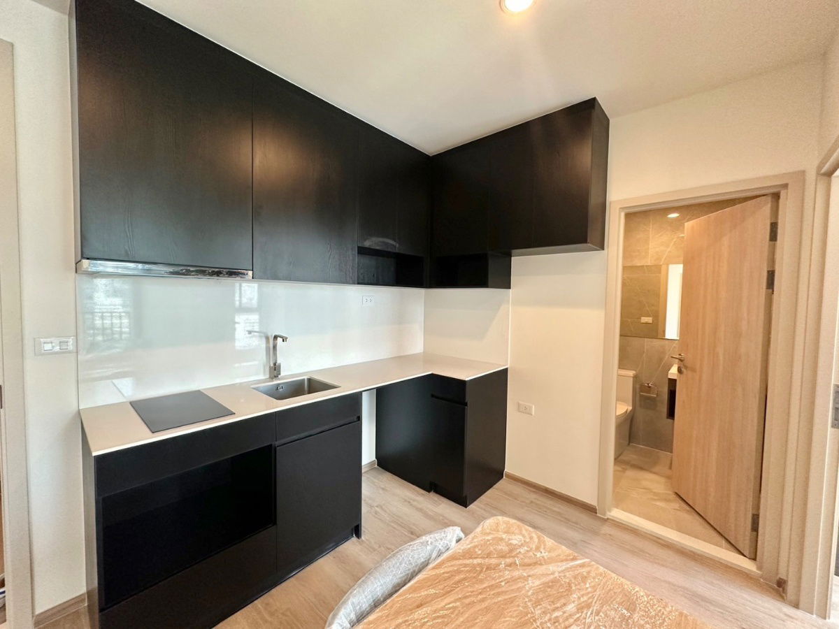 picture Nue District R9 MRT Rama 9 Bran New 2bedrooms (2 Queen beds) 2bathrooms take Clear view - 3/12