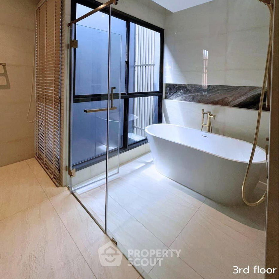 รูป บ้าน 4-ห้องนอน ที่ บูก้าน กรุงเทพกรีฑา ใน หัวหมาก (ID 1788515) - รูปที่ 25/34