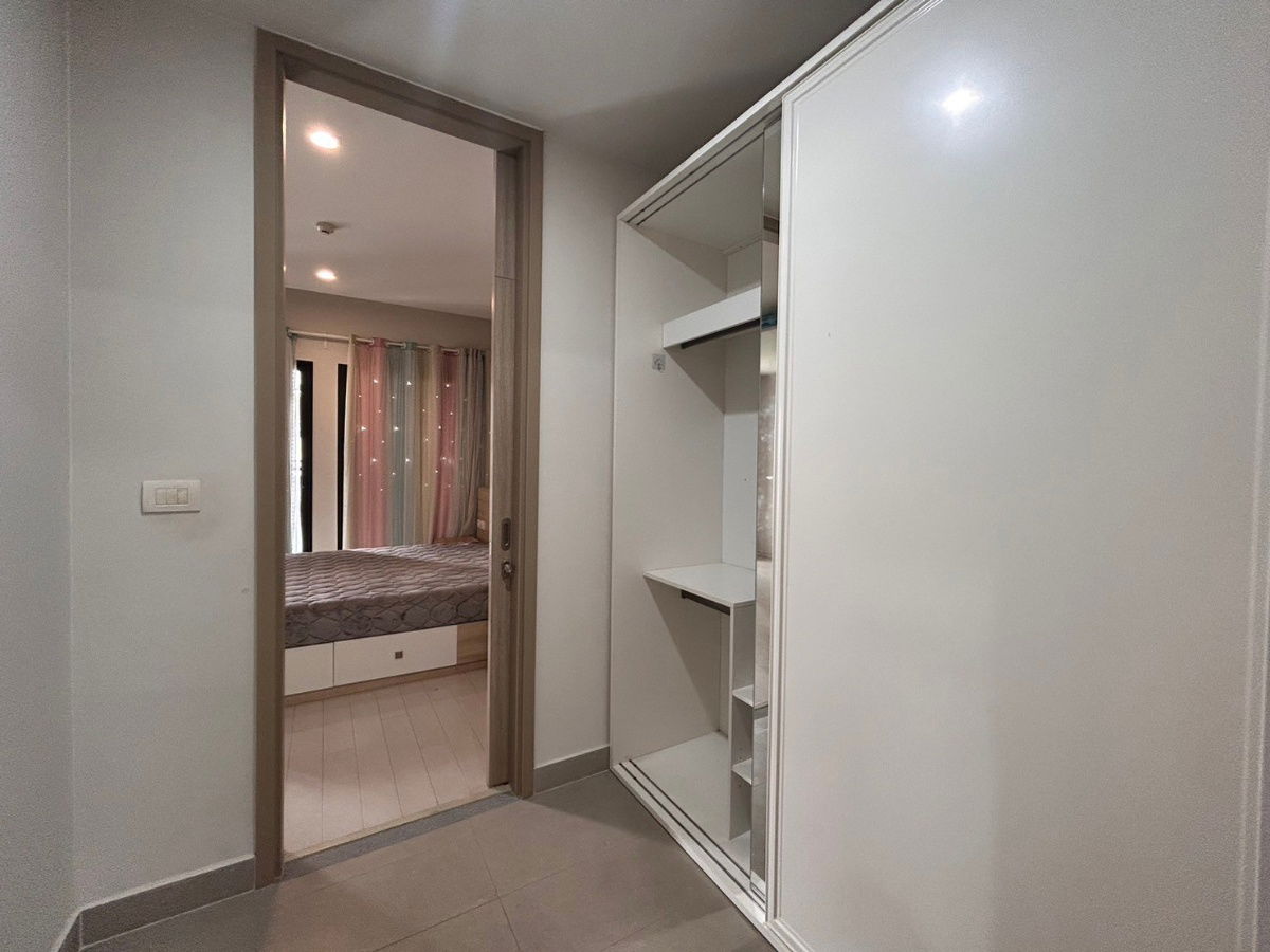 รูป ● Rare Unit ● ตึก A ชั้น 10+ | 1 ห้องนอน 47.52 ตร.ม. | คอนโดมี Skywalk เชื่อมเข้า BTS เพลินจิต, Central Embassy - รูปที่ 6/14