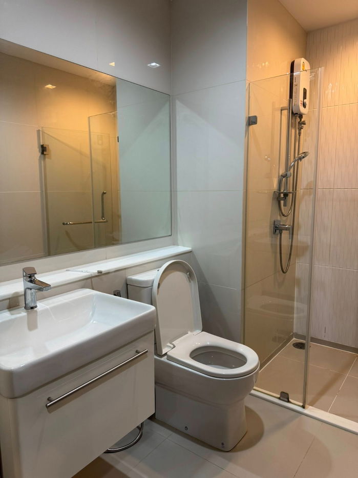picture @Condorental condo for rent Life Asoke Hype - 6/7