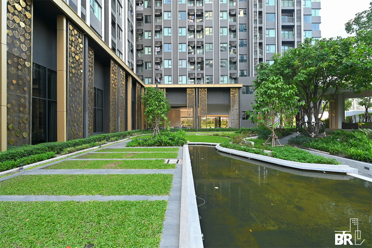 picture Life One Wireless Premium Luxury Condo in Prime Location - 9/9