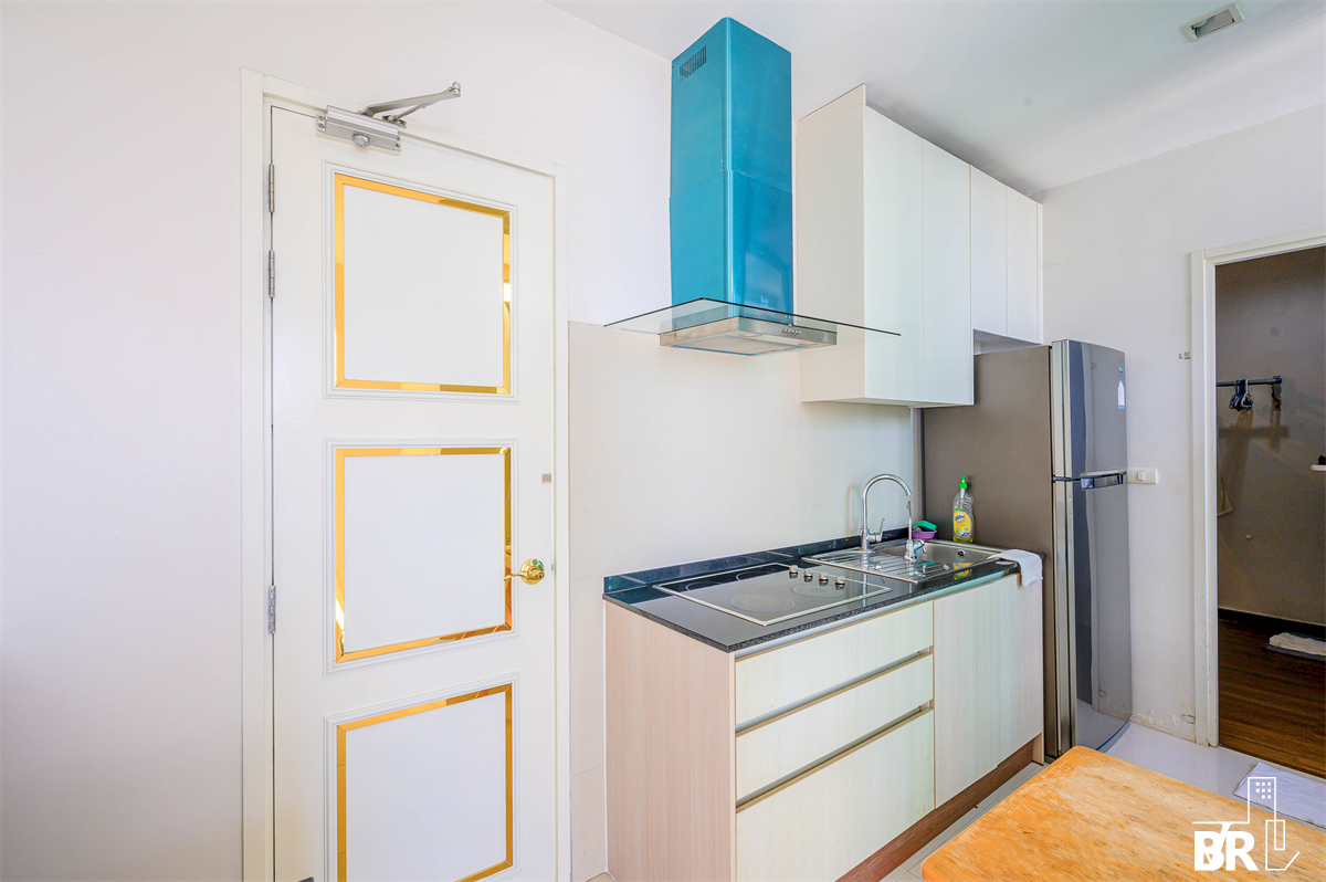 picture Luxury Unit, Ready for You Without the Wait Q Asoke near MRT Phetchaburi Station - 1/10