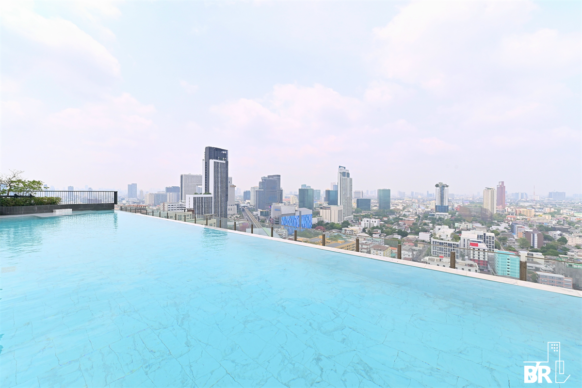 รูป คอนโด Luxury สุดพรีเมียมทำเลทอง เซ็นทริค รัชโยธิน ใกล้ BTS สถานีรัชโยธิน - รูปที่ 4/9