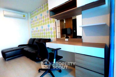 คอนโดให้เช่า : คอนโด 1-ห้องนอน ที่ ริธึ่ม สาทร ใกล้ BTS สะพานตากสิน (ID 881834)