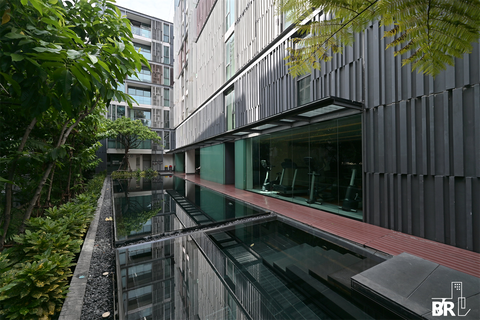 เวีย 49  สะดวกสบายกับไลฟ์สไตล์สุด Luxury