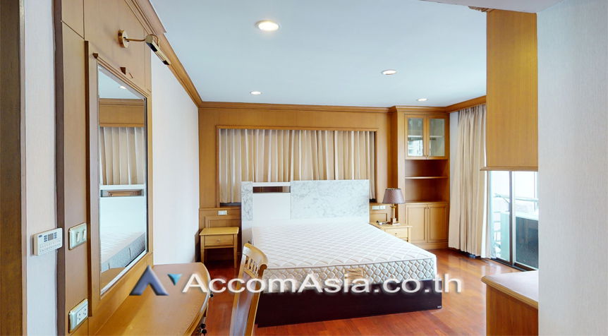 รูป 🔼🔽 AccomA 📩 Charming Thai-style condominium with classic wooden accents (1510793) - รูปที่ 10/17