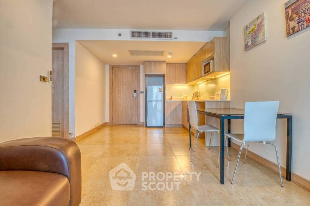 picture 1-BR Condo at The Cliff Pattaya close to Phratamnak (ID 1161007) - 2/7