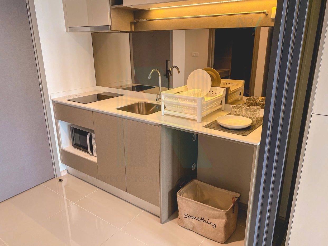picture 🚩 For Sell Condo IDEO SATHORN - WONGWIAN YAI Building 1, Floor 17,Studio, Room size 28 sqm - 7/8