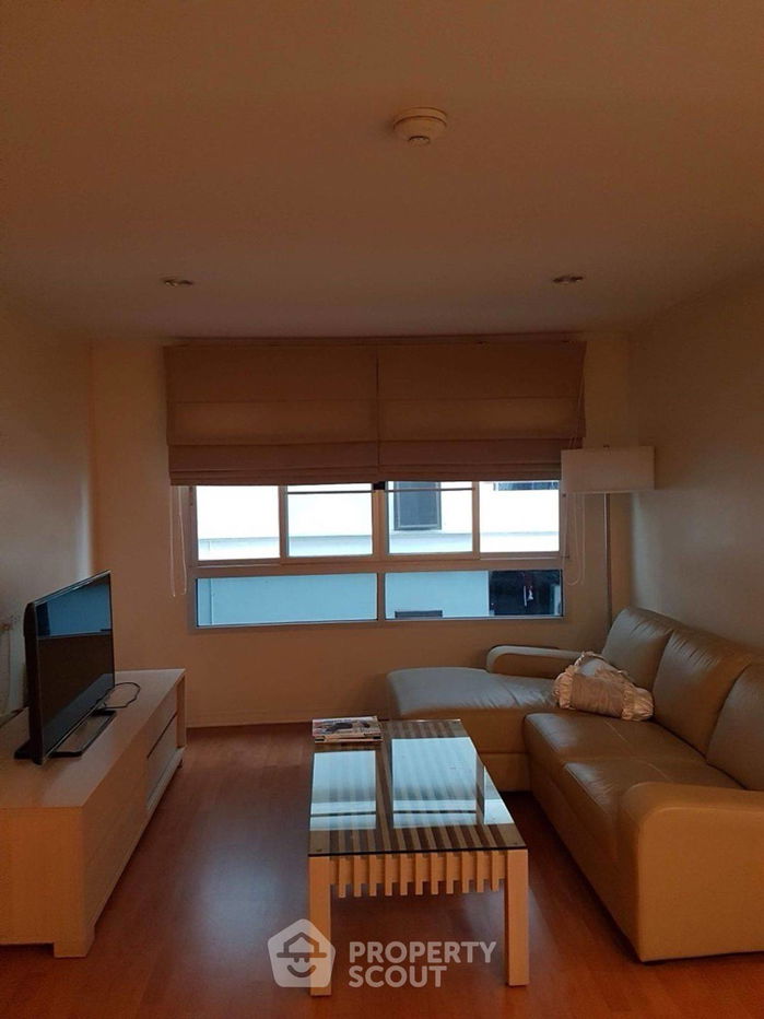picture 2-BR Condo at Lumpini Ville Cultural Center near MRT Huai Khwang (ID 2209718) - 2/13