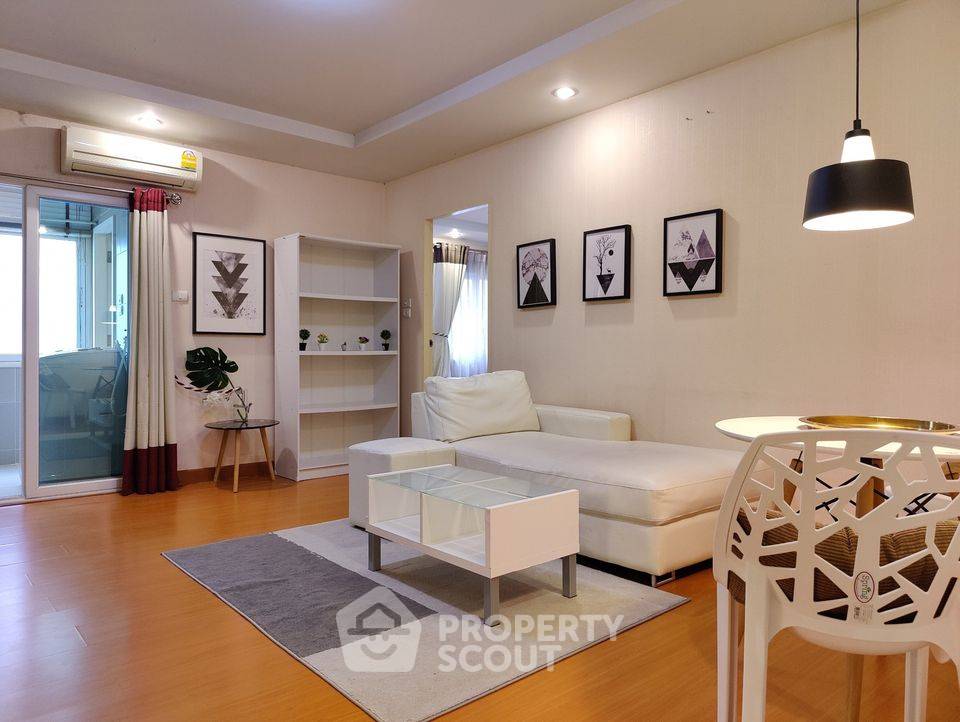 picture 1-BR Condo at Happy Condo Ratchada 18 near MRT Huai Khwang (ID 731259) - 5/10