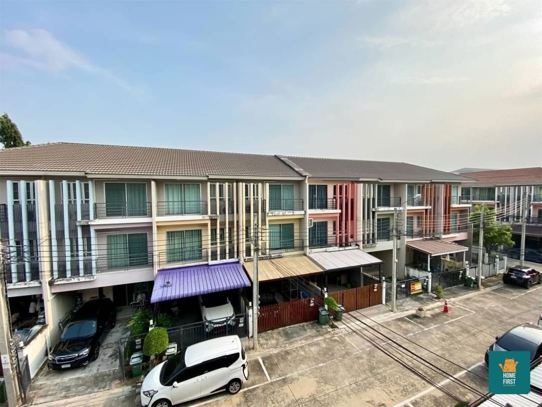 picture Townhouse for rent VISTA PARK Rama 2 with furniture and air conditioner, 3 bedrooms, 3 bathrooms, 20 sq m, 25,000 baht - 8/18