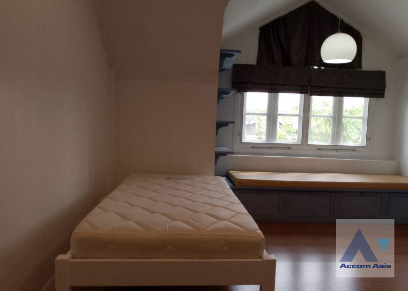 picture 🔼🔽 AccomA 📩  3 BR Townhouse @Fantasia Villa 2 (AA32082) - 12/20