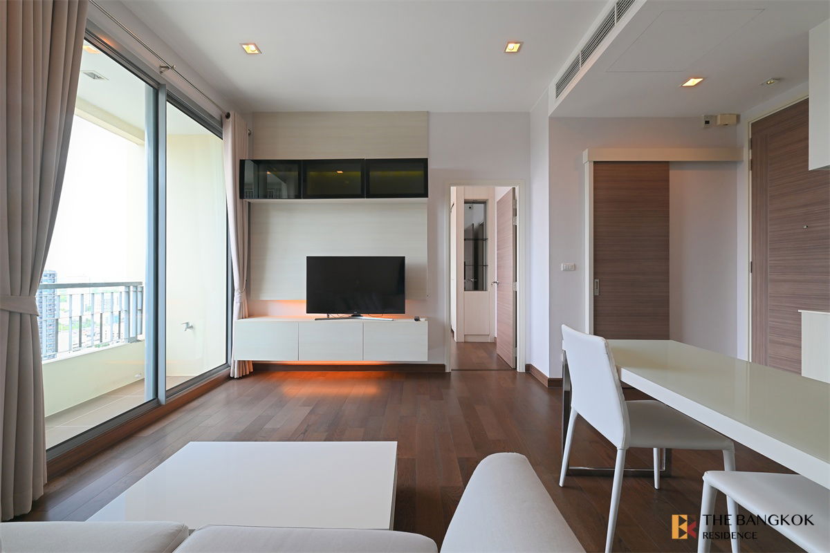 รูป Q Asoke - ห้องราคาดี 7.25 ล้านบาท 1B1B ขนาด 45 ตรม ห้องสวย ทำเลดีมาก นัดชมห้องด่วน( ติดต่อไลน์: real_realestate หรือ เบอร์ 0842824246) - รูปที่ 2/10