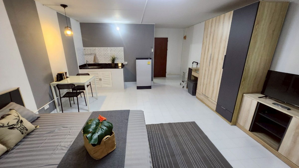 picture For Rent : Popular Condo Muengthong Thanee - close to IMPACT Challenger, Cosmo, KBank, Silpakorn University, Panyapiwat, St. Francis Xavier School - 6/9
