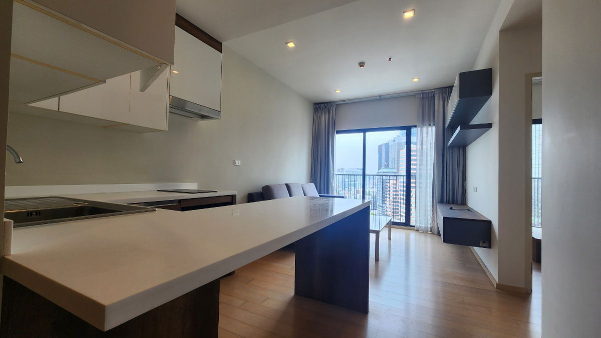 picture Noble Reform | 2 Bedrooms Corner unit for rent Nice Furnished with Good Location Aree - 1/14