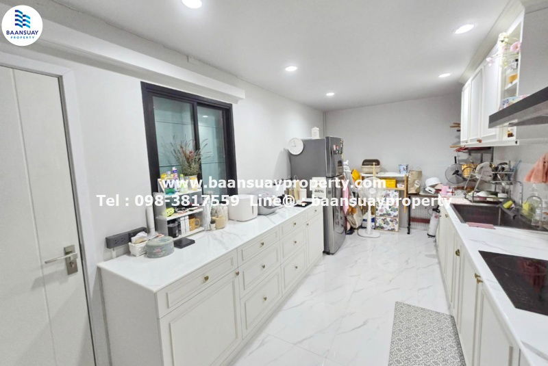 รูป ขายบ้านแฝด 2 ชั้น สไตล์บ้านเดี่ยว สภาพมือ 1  โครงการบริทาเนีย สายไหม ทำเลติดถนนสายไหม  ใกล้รถไฟฟ้าสายสีเขียว สถานีคูคต - รูปที่ 9/23