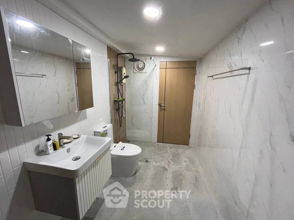 รูป ทาวน์เฮาท์ 3-ห้องนอน ใกล้ BTS ห้าแยกลาดพร้าว (ID 2035788) - รูปที่ 15/21