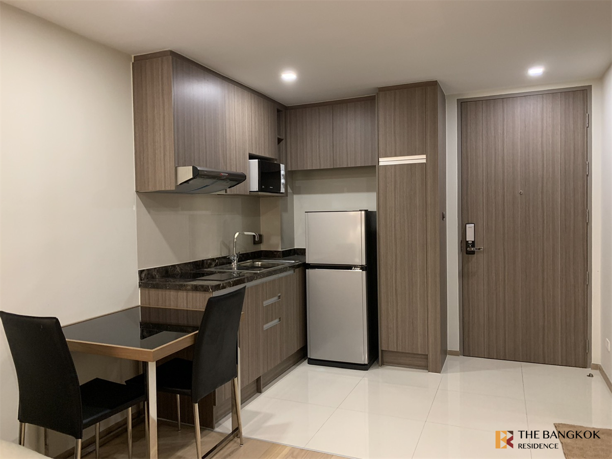 picture Art @Thonglor 25 Luxury Unit, Ready for You Without the Wait - 2/7