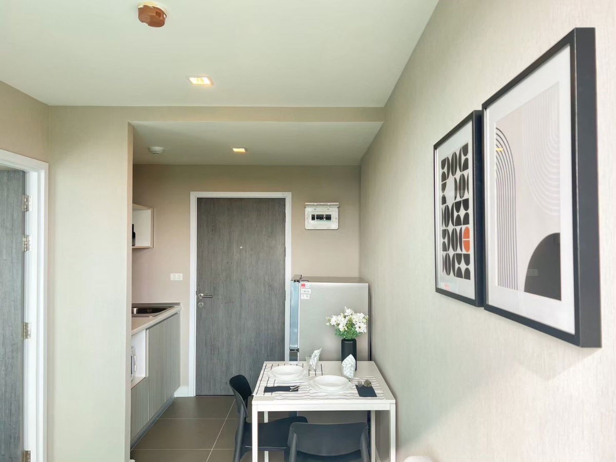 picture Metro Luxe Riverfront Rattanathibet  ** 12K. per month**  28 sq.m.  1Bed 1Bath   8th Floor - 8/13