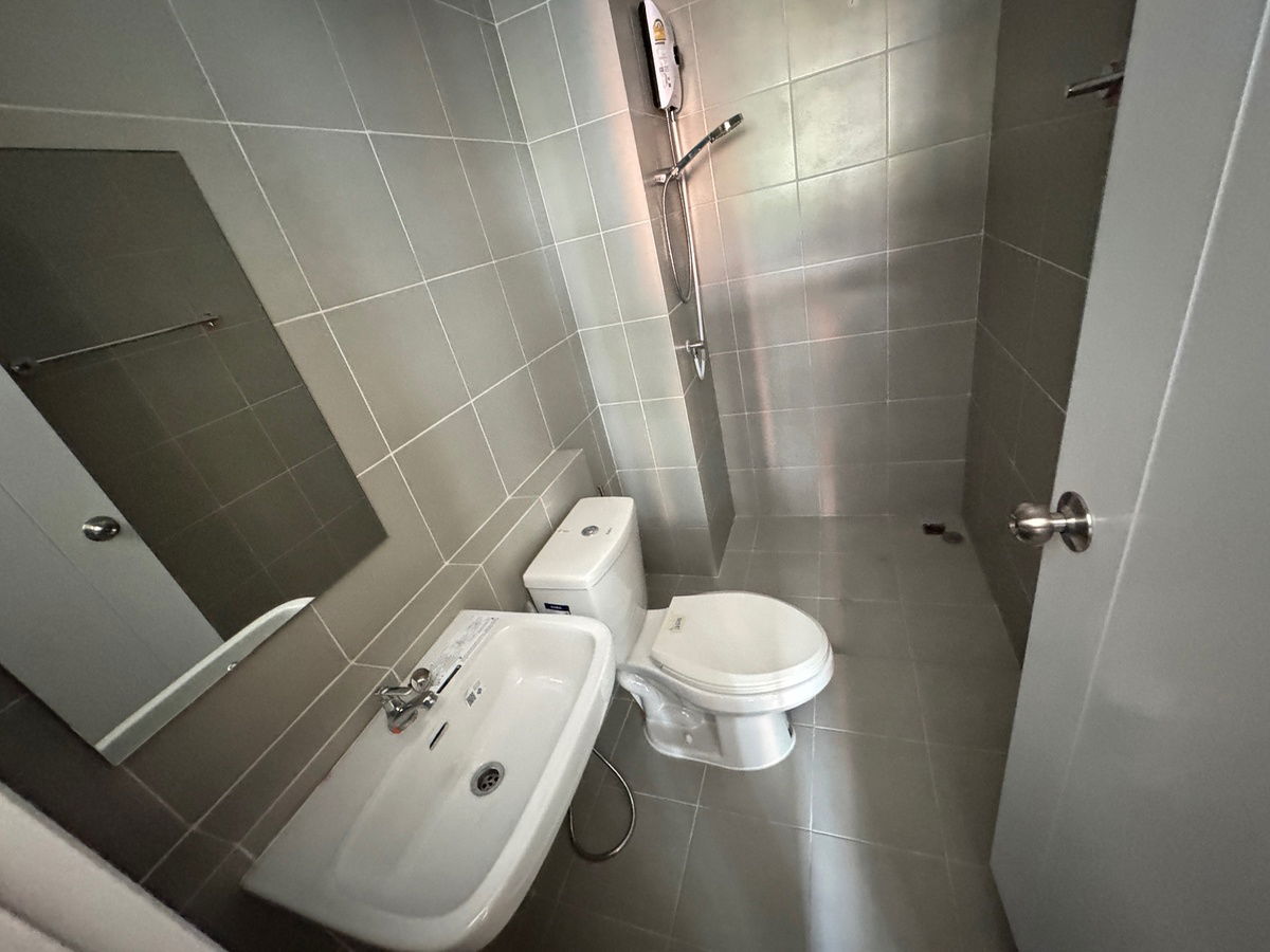 รูป Condo ME Navanakorn 6,300 บ/ด สอบถามเพิ่มเติมได้ที่ LINE : friend7587 - รูปที่ 3/10