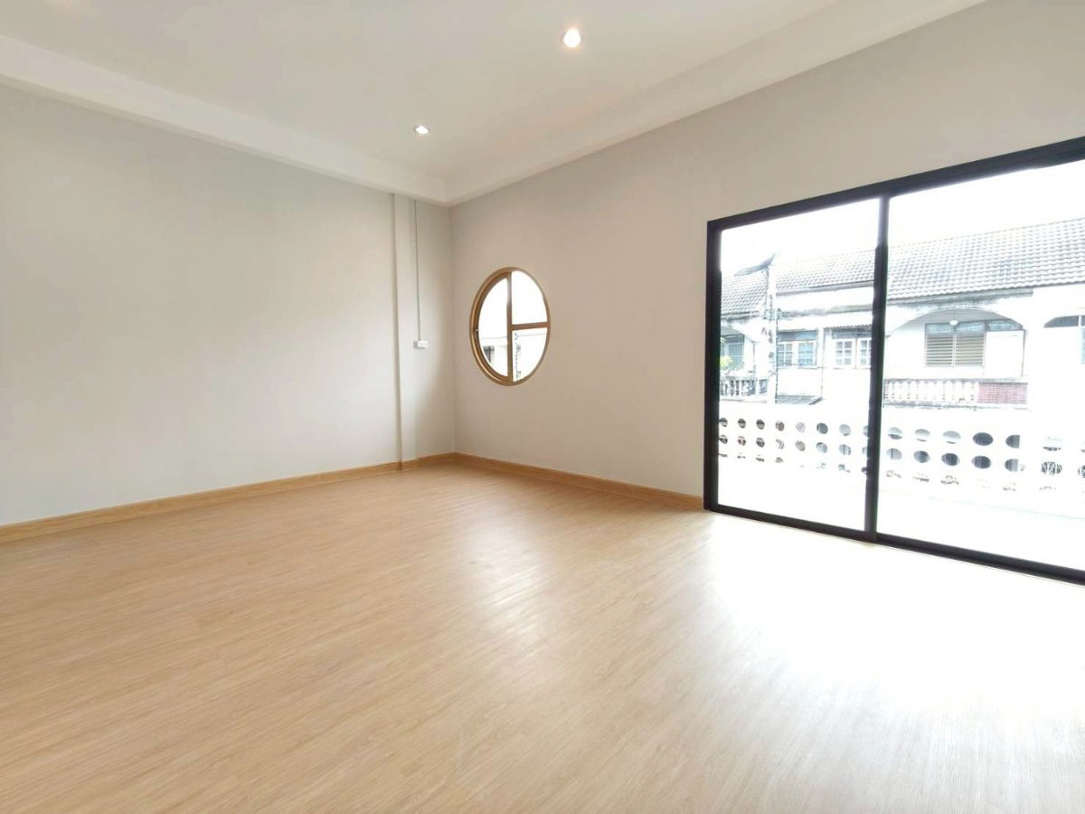 picture Townhouse For Sale Baan Manthien Soi Phetkasem 88/1 - 12/21