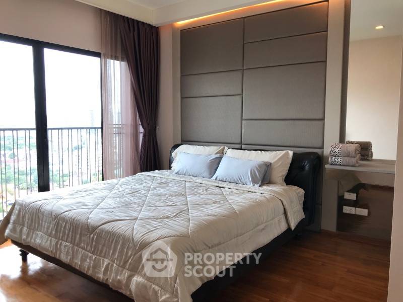 รูป คอนโด 1-ห้องนอน ที่ โนเบิล รีวิล เอกมัย ใกล้ BTS เอกมัย (ID 824324) - รูปที่ 3/4