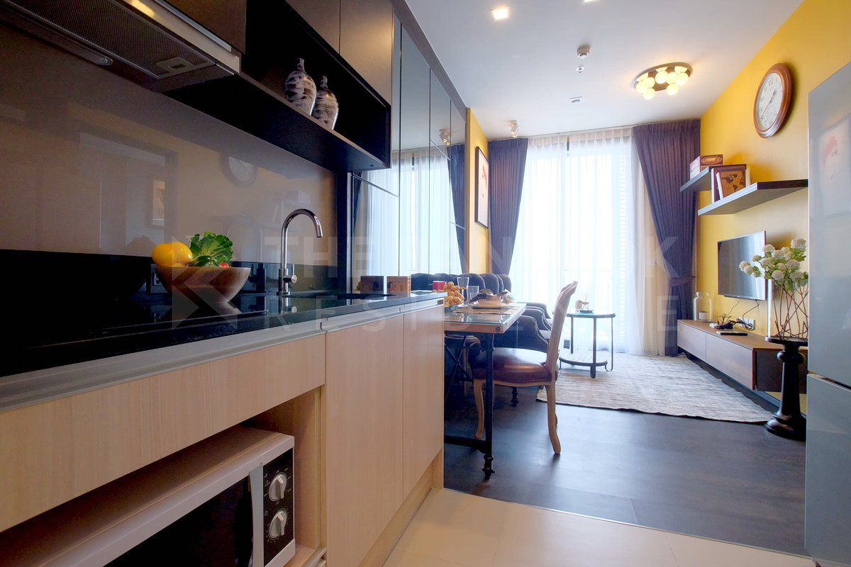 picture Premium Luxury Condo in Prime Location Edge Sukhumvit 23 near BTS Asok - 1/10
