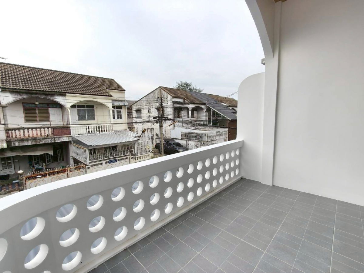 picture Townhouse For Sale Baan Manthien Soi Phetkasem 88/1 - 13/21