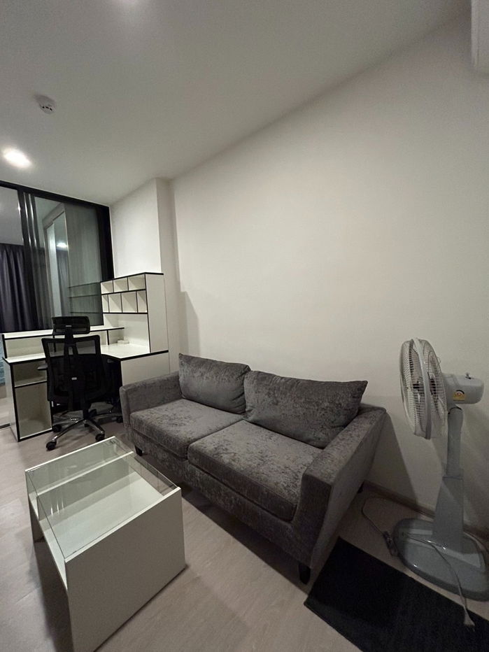 picture For Rent: Knightsbridge Phaholyothin Interchange Fully furnished with complete electrical appliances. Comfortable and move-in ready. - 9/11