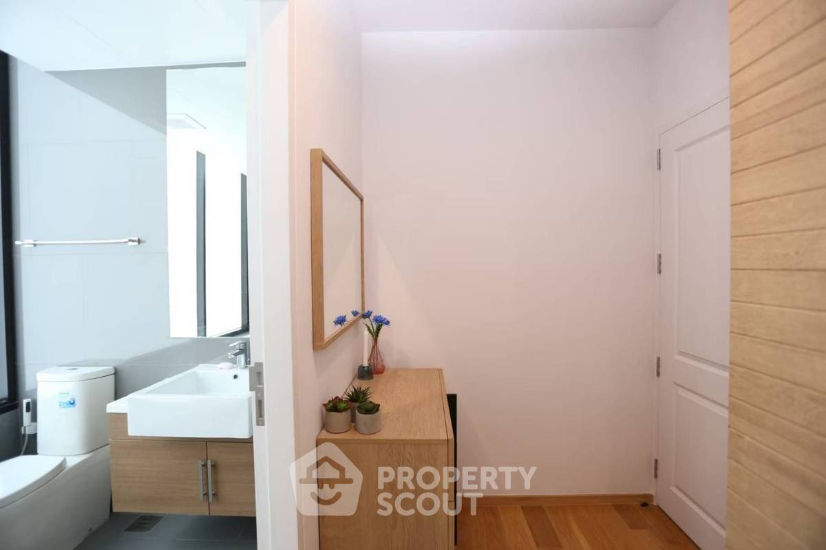 picture 2-BR Condo at Noble Revo Silom near BTS Surasak (ID 392296) - 5/14