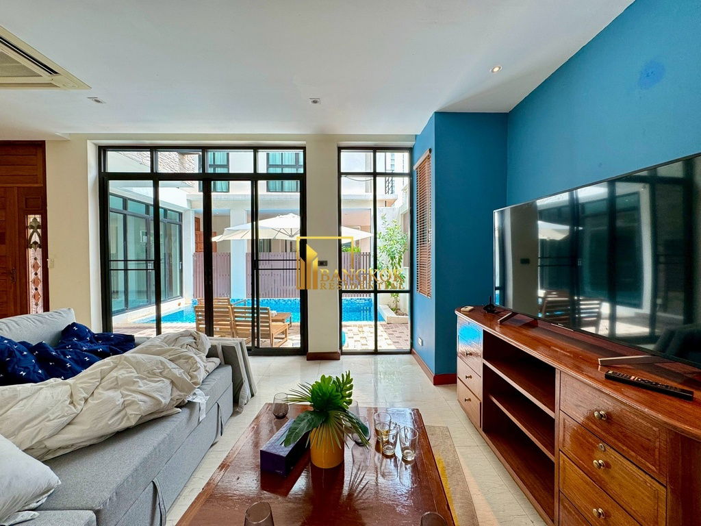 รูป EM Villa - 3 Storey 4 Bedroom House With Pool in Phrom Phong - BR7508SH - รูปที่ 16/60