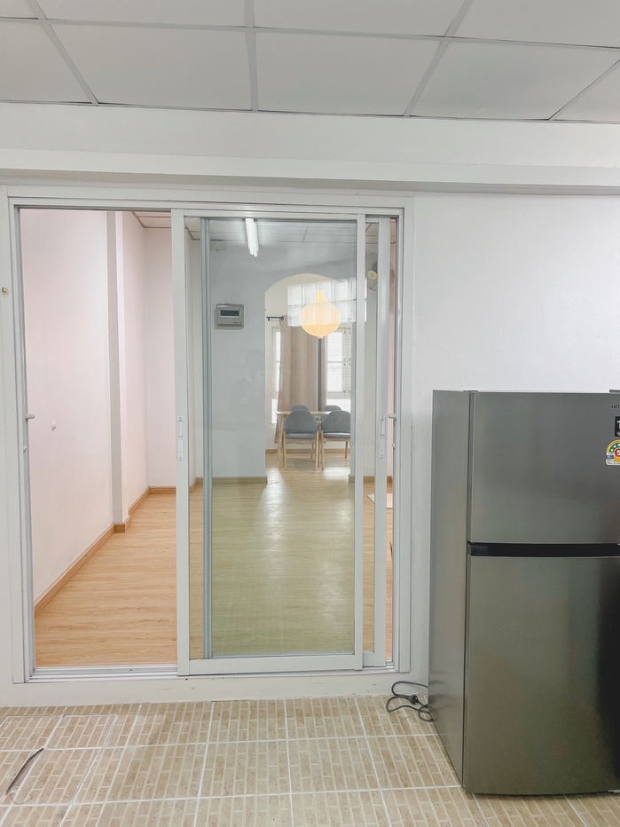 picture House for Rent – Corner Unit at Tharnthong Village - 32/34