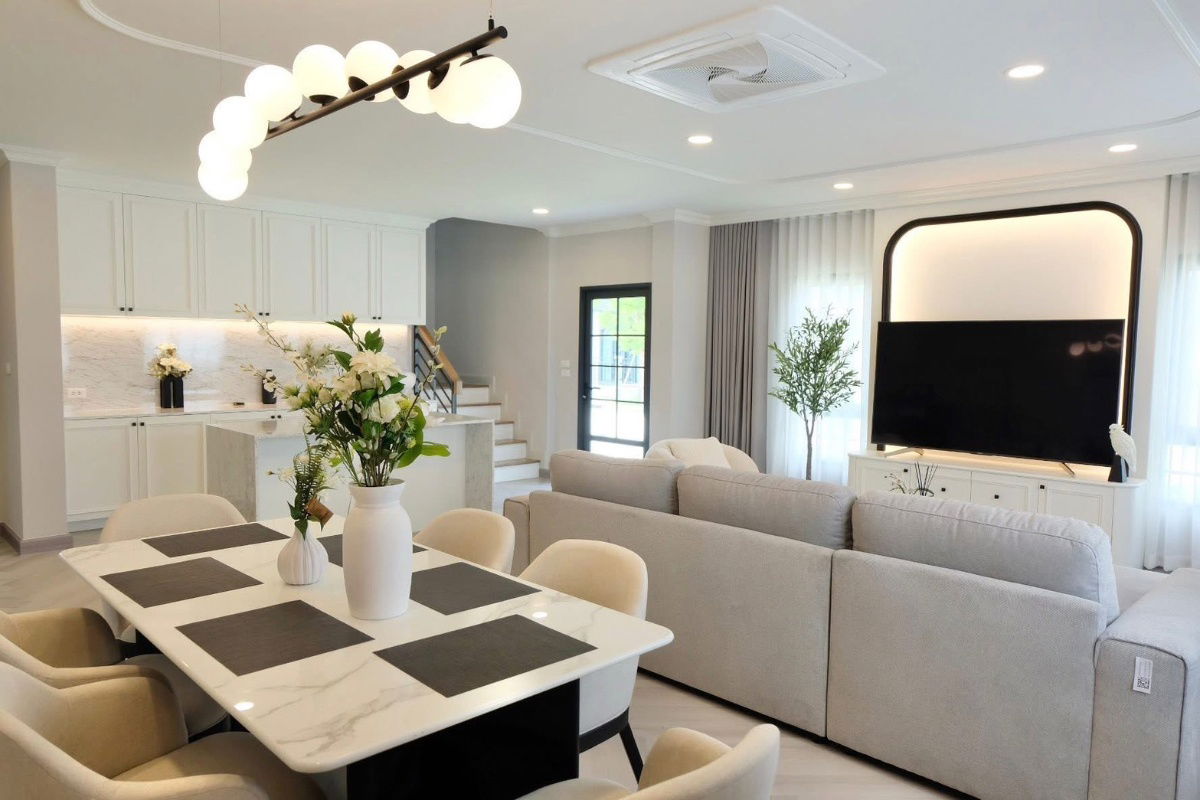 รูป ขายบ้านเดี่ยวสภาพสวยมาก 58 ตรว. 230 ตรม. Centro บางนา กม.7 อ.บางพลี สมุทรปราการ - รูปที่ 2/8