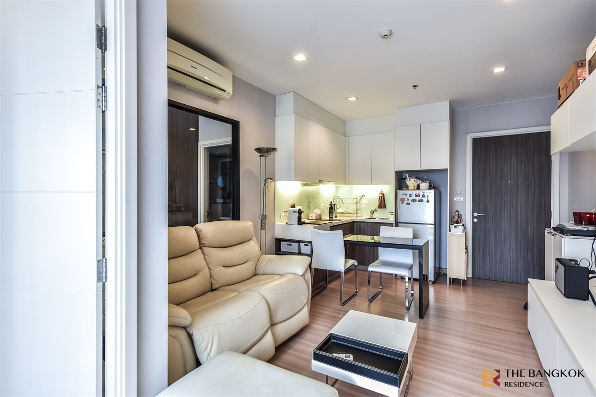 picture Urbano Absolute Sathon-Taksin Special deal, best price ever near BTS Krung Thonburi - 2/9