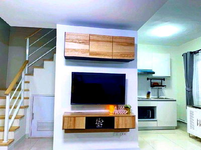 Townhouses for rent วิทยาลัยพยาบาลทหารอากาศ : Watcharapol Phetkasem Rd OrnNgern For rent luxury 2-storey townhouse fully furnished electrical appl