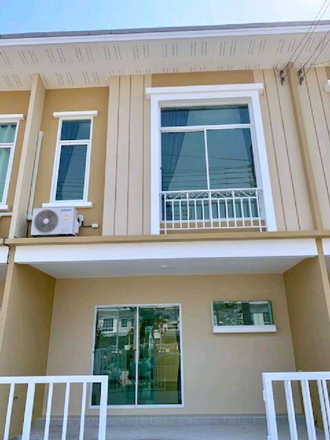 รูป MRT คลองบางไผ่ 3.3 กม.รถไฟฟ้าสายสีม่วง ตลาดสมบัติบุรี 1.7 กม. ให้เช่าทาวน์เฮาส์ 2 ชั้น 20 ตร.วา.152 ตร.ม. . วิวสวน 3 นอน 2 น้ำ - รูปที่ 6/8