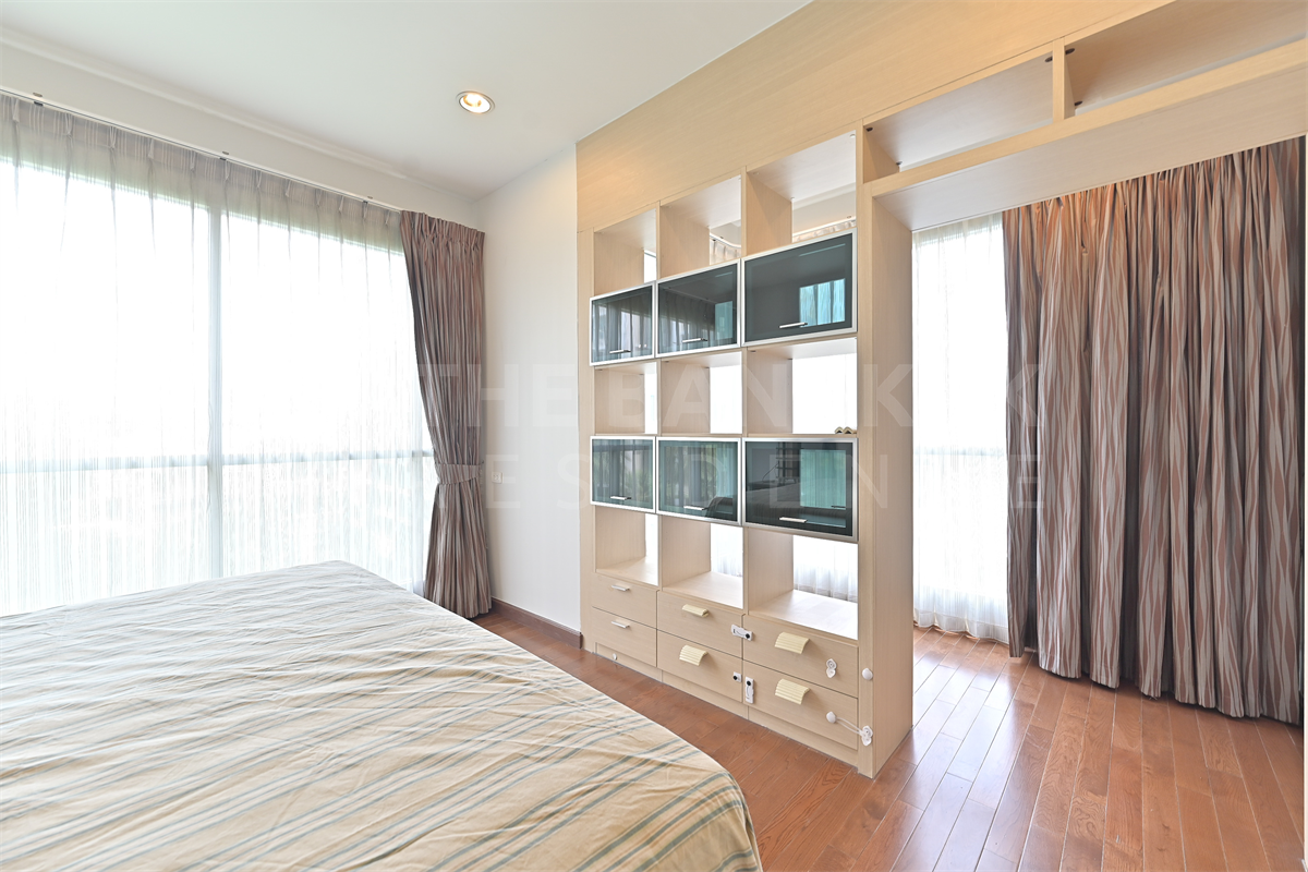 picture The Address Chidlom  Luxury Condo Ready to Move-in at the Best Location - 1/10