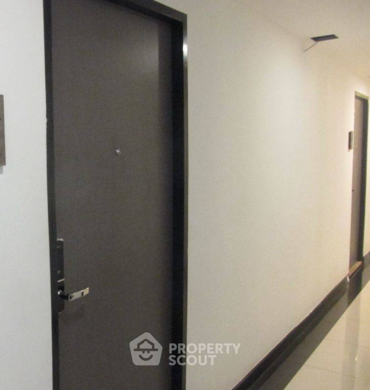picture 1-BR Condo at Chateau In Town Charansanitwong 96/2 near MRT Sirindhorn (ID 2147403) - 4/8