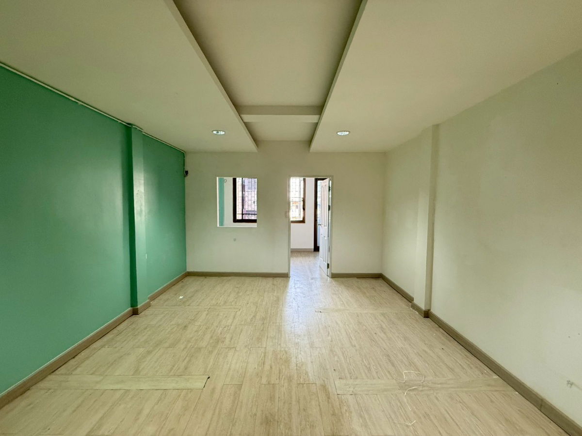 รูป 📢📣 ให้เช่า! อาคารพาณิชย์ 3 ชั้น ทำเลทองย่านจันทน์ – สาทร 🚪 เหมาะสำหรับ: เปิดร้านอาหาร คาเฟ่ โชว์รูม ออฟฟิศ หรืออยู่อาศัย - รูปที่ 9/20