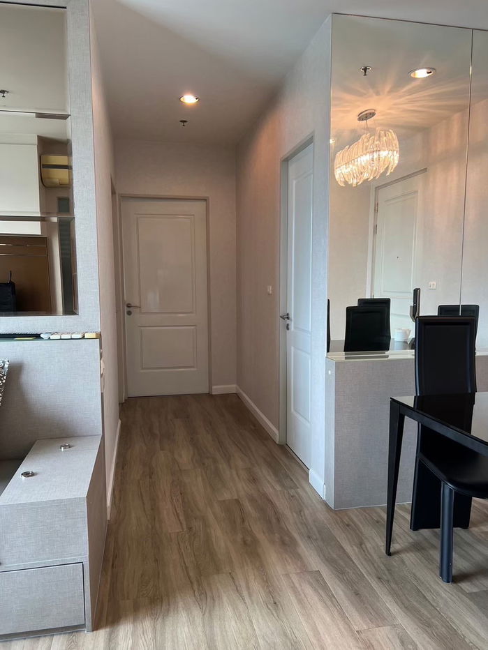 รูป For Sale Condo Q House Condo Sathorn  (S15-34429) - รูปที่ 3/39
