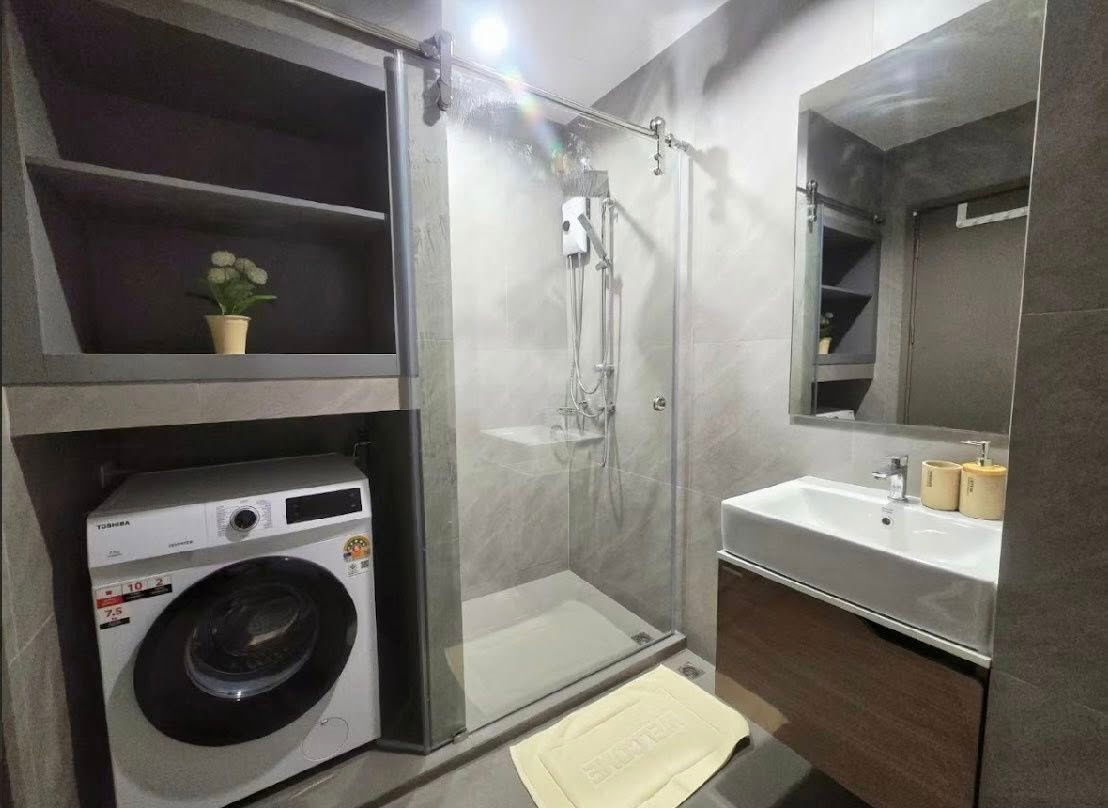picture Fully Furnished @Ideo Sukhumvit Rama 4, Near Office District. - 8/8